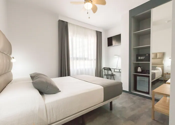 Bajondillo Beach Cozy Inns (Adults Only)